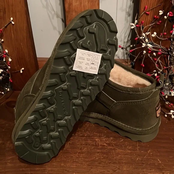 NWT Bear Paw ankle booties Olive sz 8M 😍😍 - Picture 5 of 5